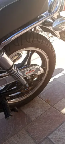 Suzuki Intruder 125