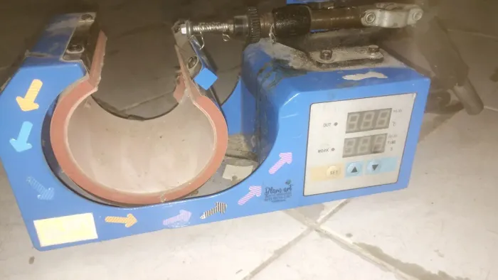 Prensa para sublimaçao em canecas