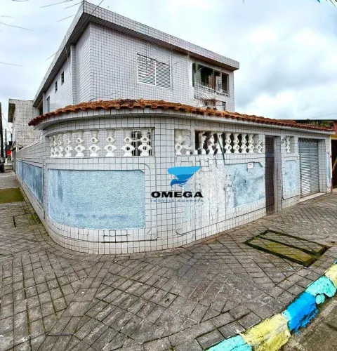 Casa à venda em Vicente de Carvalho no Guarujá/SP I Omega Imoveis