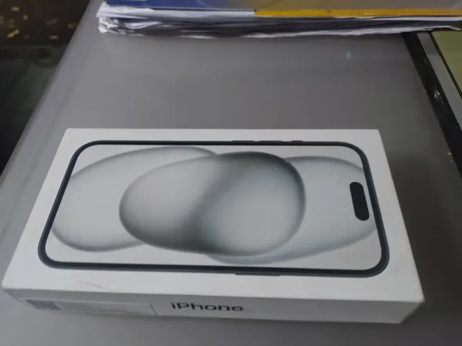 iPhone 15