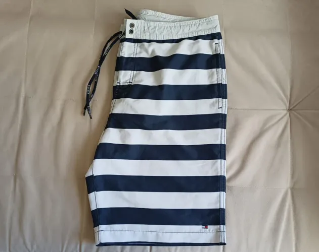 Bermuda masculina Tommy Hilfiger tam G