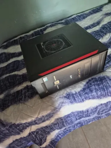 COMPUTADOR A VENDA