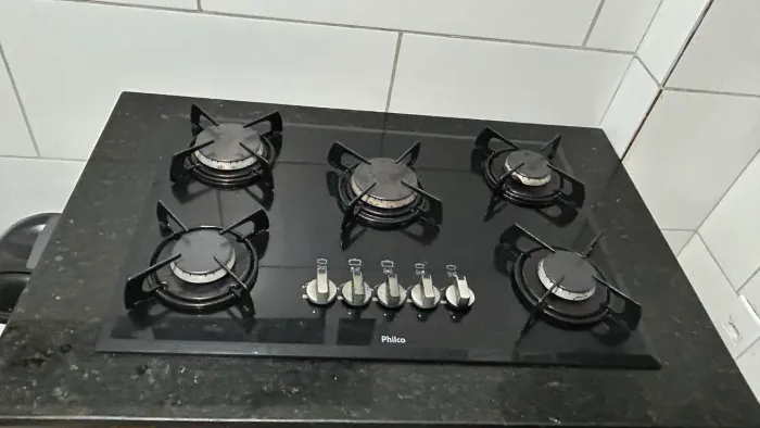 Cooktop Philco 5 bocas + bancada de mármore