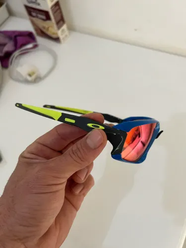 Óculos de Sol Oakley Field Jacket