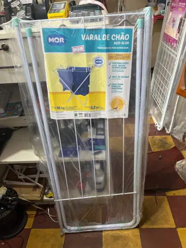 Varal de chão sem abas