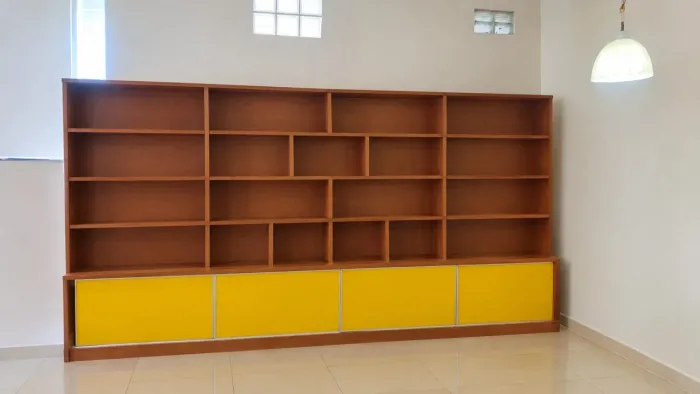 Estante grande em MDF 25mm madeira mogno