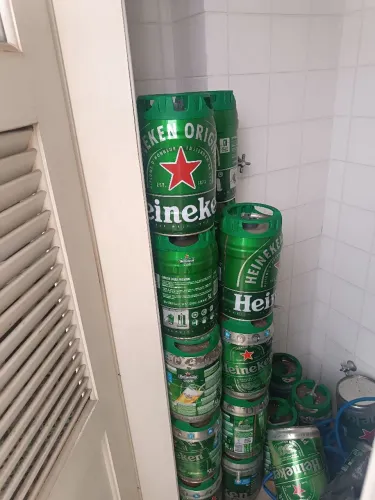 Heineken BARRIL 5L (30 unidades) vazio.