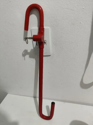 Trava Antifurto para Volante e Pedal.