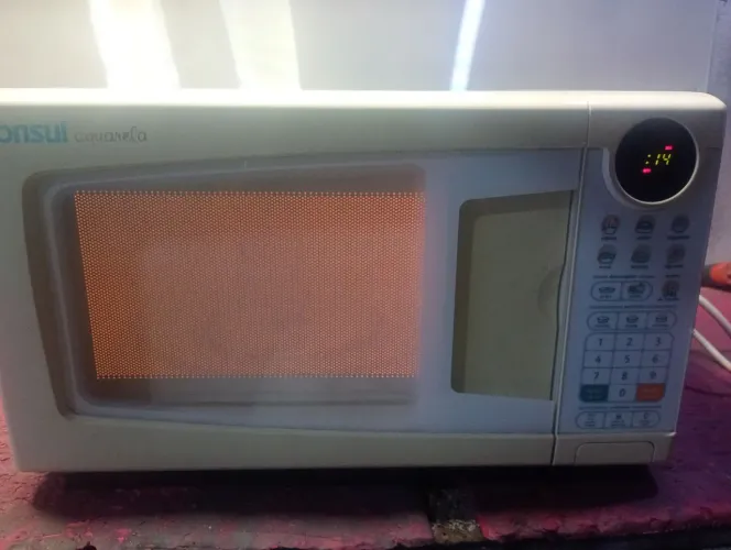 microondas Consul aquarela 30 litros funcionando perfeitamente sem detalhes