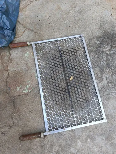 Grelha inox 65x40 muito nova usada poucas vezes