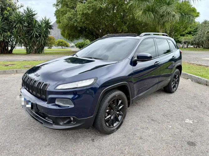 Jeep Cherokee Limited 3.2 4X4 V6 Aut. 2014
