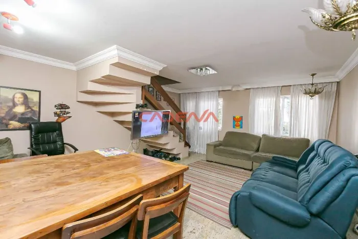 Casa com 3 quartos e 4 vagas à venda no Tarumã