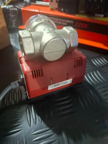 VÁLVULA DE DUAS VIAS 3/4'- 220V