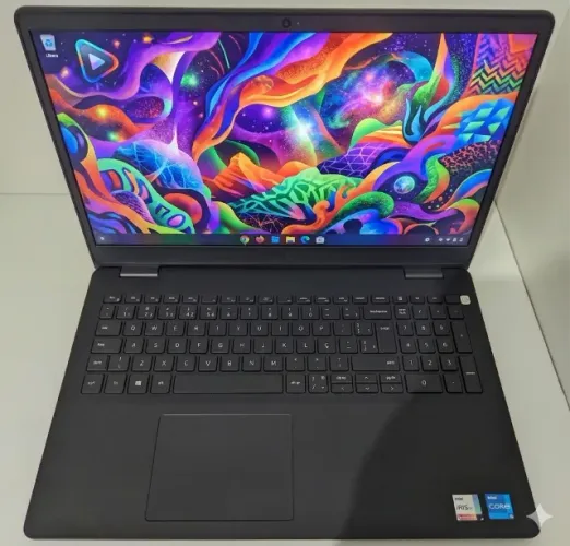 Notebook Dell Vostro i5-1135G7 Iris Xe 16GB (42 Dias de Uso)