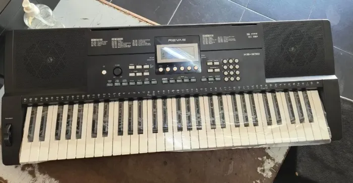Teclado Revas