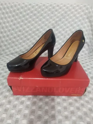 Sapato SCARPAN verniz preto VIZZANO 