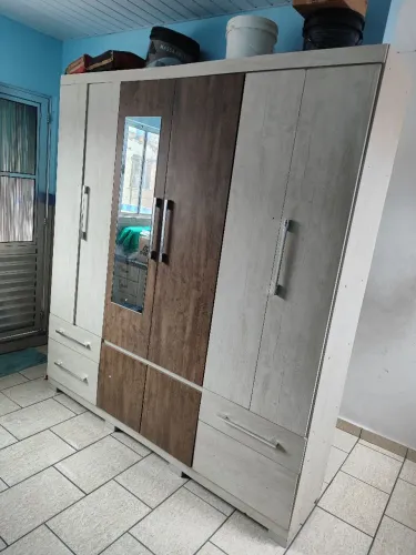 Guarda roupa de casal