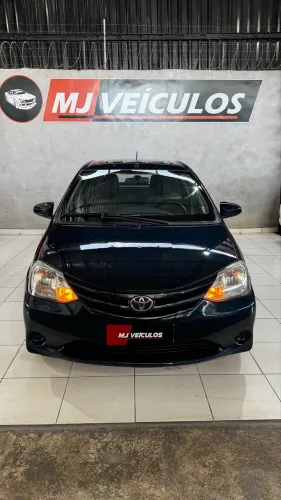 Toyota Etios XS 1.5 Flex 16V 5P Mec. 2015