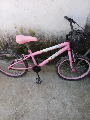 eu tenho uma bicicleta pra vende ou troca aro 20 quero troca por uma maio aro 24