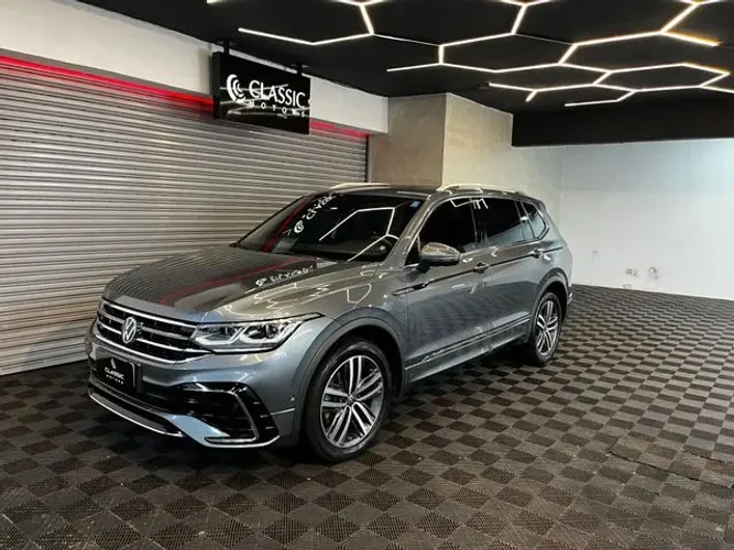 Volkswagen Tiguan Allspac R-line 300 TSI 2.0 2024