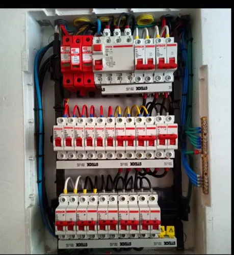 Eletricista residencial e industrial/ atendimento Rápido!