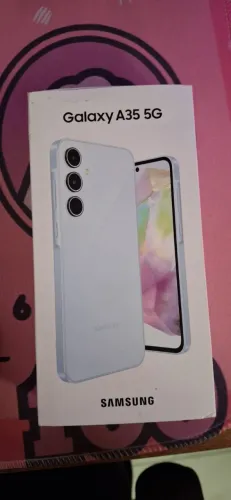 Celular A35, 8GB de RAM, 256GB de Armazenamento - Aceito propostas