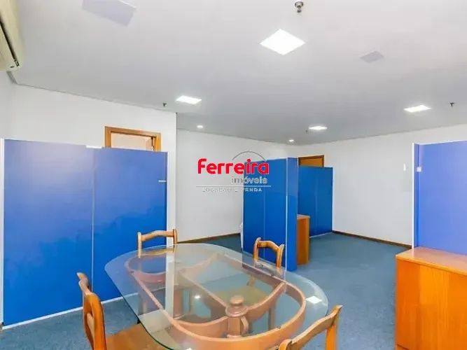 Escritório para Locação no Bairro Floresta com Área Útil de 44m² disponível para aluguel