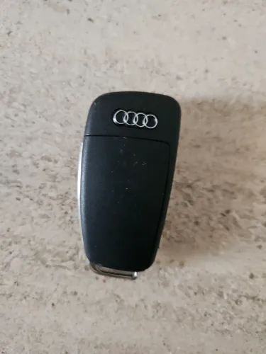 Chave Audi