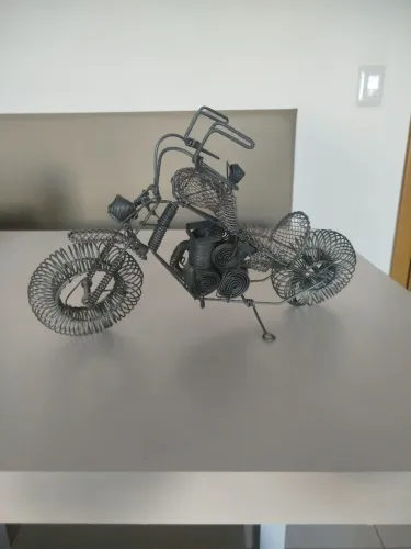 Moto decorativa.