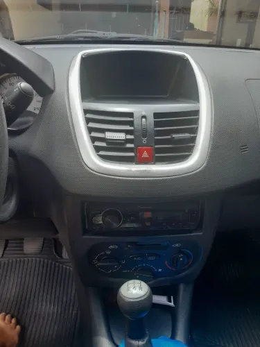 Peugeot 207 XR Sport 1.4 Flex 8V 5P 2012
