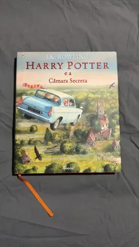 Edição Ilustrada de Capa Dura de Harry Potter e a Câmara Secreta