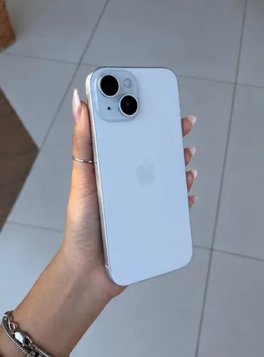 iPhone 15 - 256gb