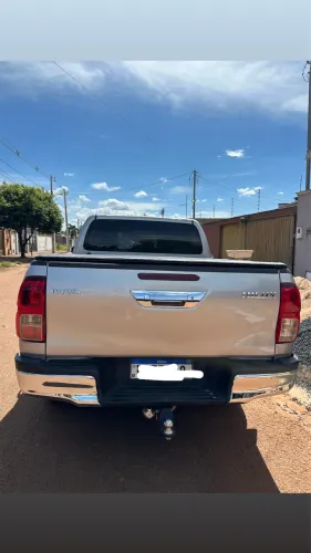 Toyota Hilux CD SR 4X4 2.8 TDI Diesel Aut. 2019