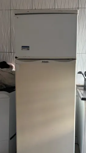 GELADEIRA DAKO FROST FREE À VENDA