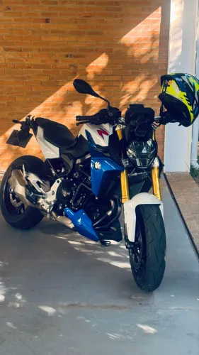 BMW F900R Sport Plus 23/24