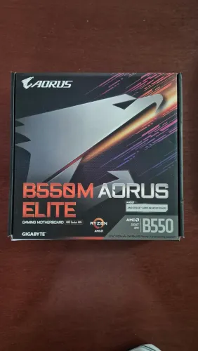B550M auros elite, ddr4, ryzen/ produto se encontra na caixa, nunca utilizado