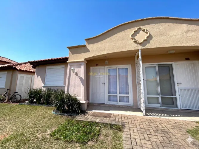 Casa a venda no Condominio Casa Hermosa em Xangri-La semimobiliada REF: CA3625