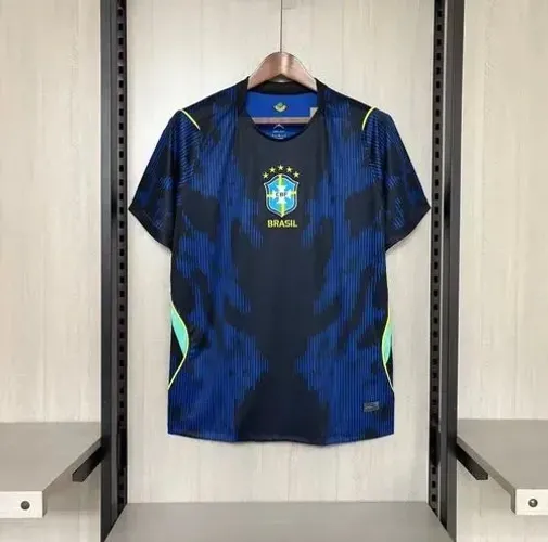 Camisa de time Brasil 26/27 - Nova - Tamanho M