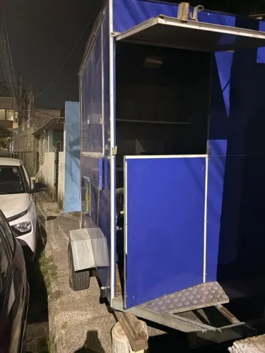 Trailer usado menos de 1 ano