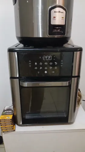 AIRFRYER MONDIAL DE FORNO - SEMINOVA