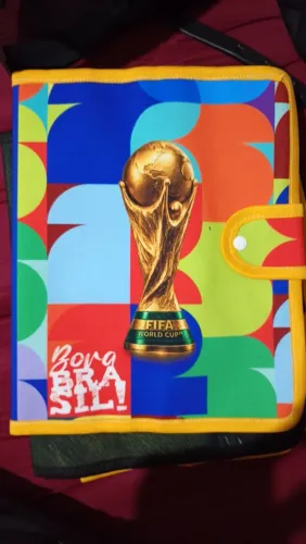 Porta álbum e figurinhas da copa do mundo