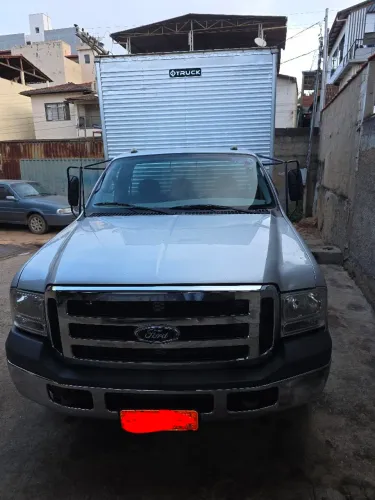 Ford F350 2015 Completa 