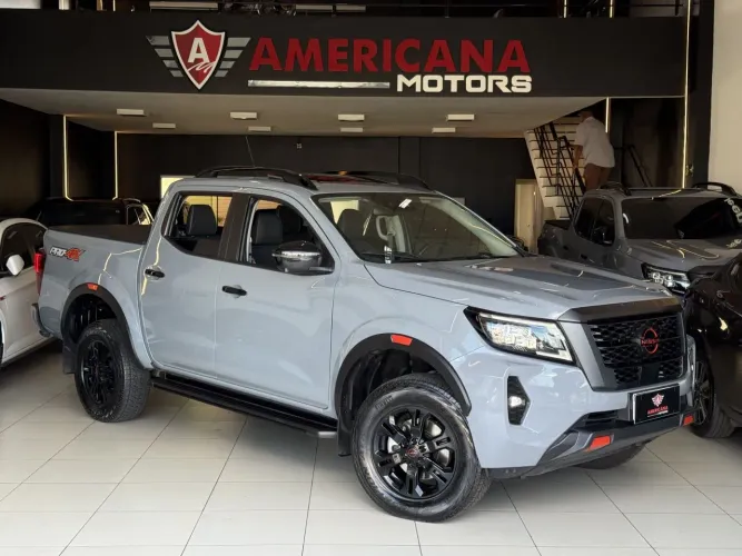 Nissan Frontier Pro4x CD 4X4 2.3 Bi-TB Die. AUT 2025