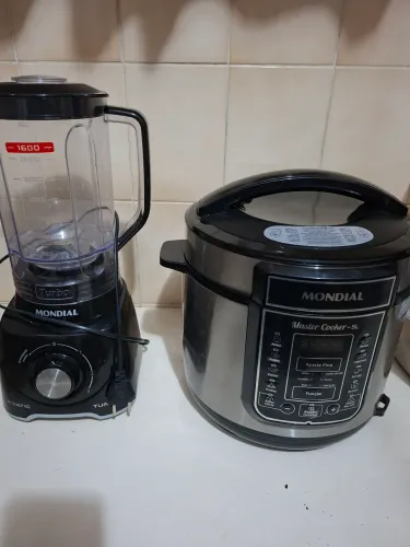 Panela de pressão elétrica + liquidificador Mondial