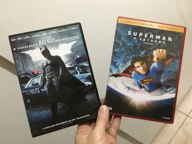 filmes Batman Cavaleiro das Trevas e Superman O Retorno - em DVD original