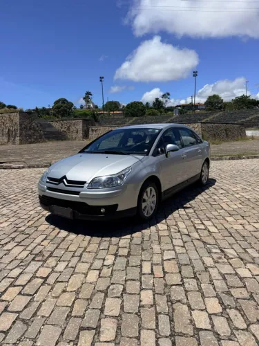 Citroen C4 Pallas GLX 2.0/2.0 Flex 16V Mec. 2010