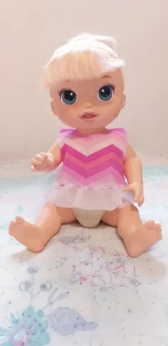 Boneca Baby Alive fraldinha mágica 