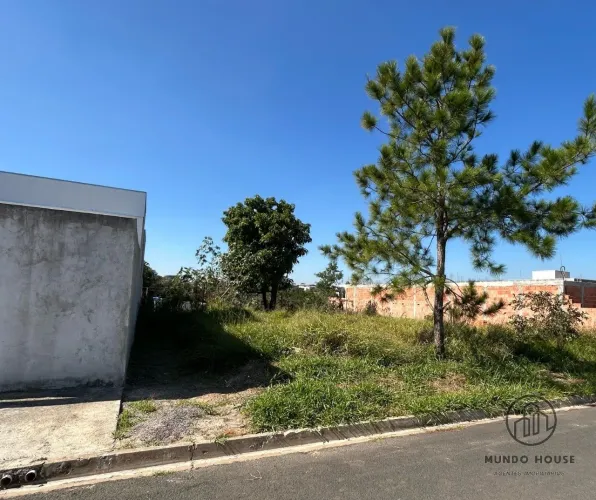 Terreno plano a venda em Araçoiaba da Serra