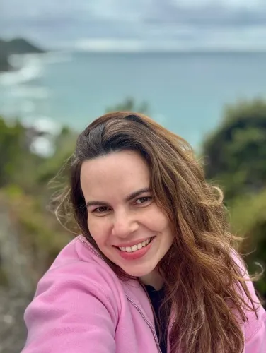 Morei na Austrália e ajudo brasileiros a destravarem o inglês de forma leve e natural