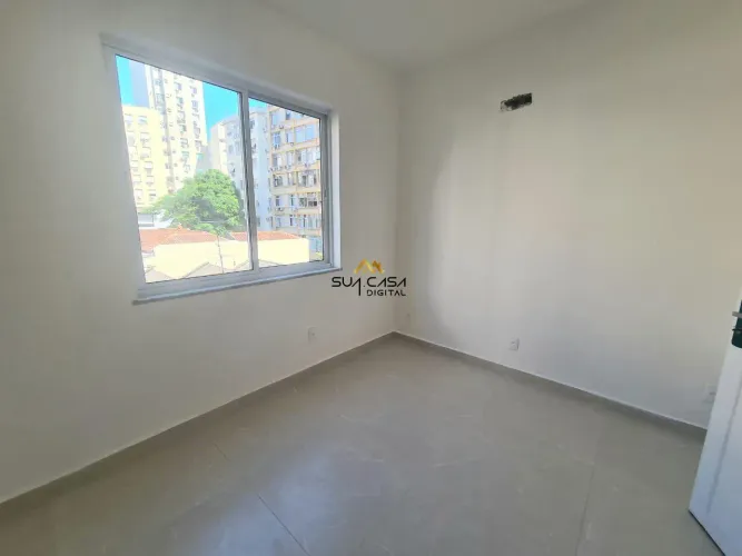 Apartamento reformado à venda em Ipanema REF: AP0189